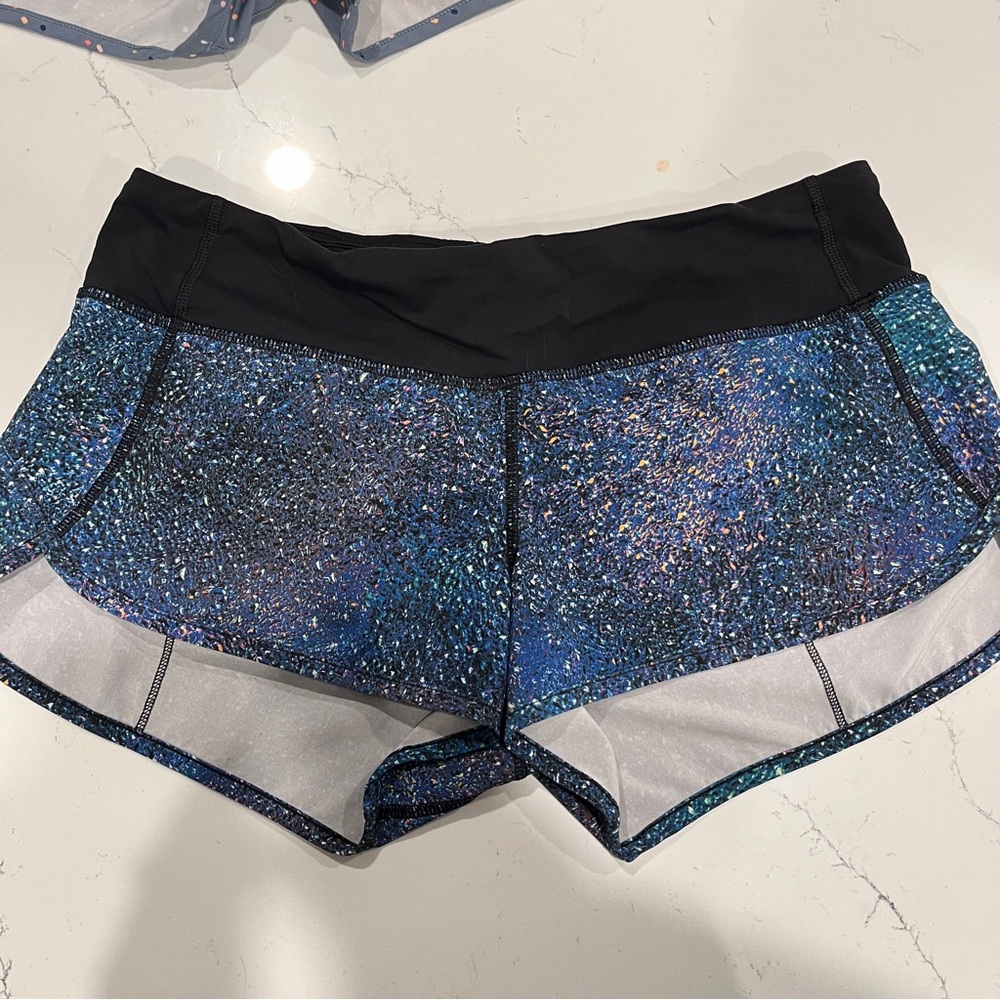 Set of 4 Lululemon Speed Up Running Shorts Size 6 - Picture 6 of 14
